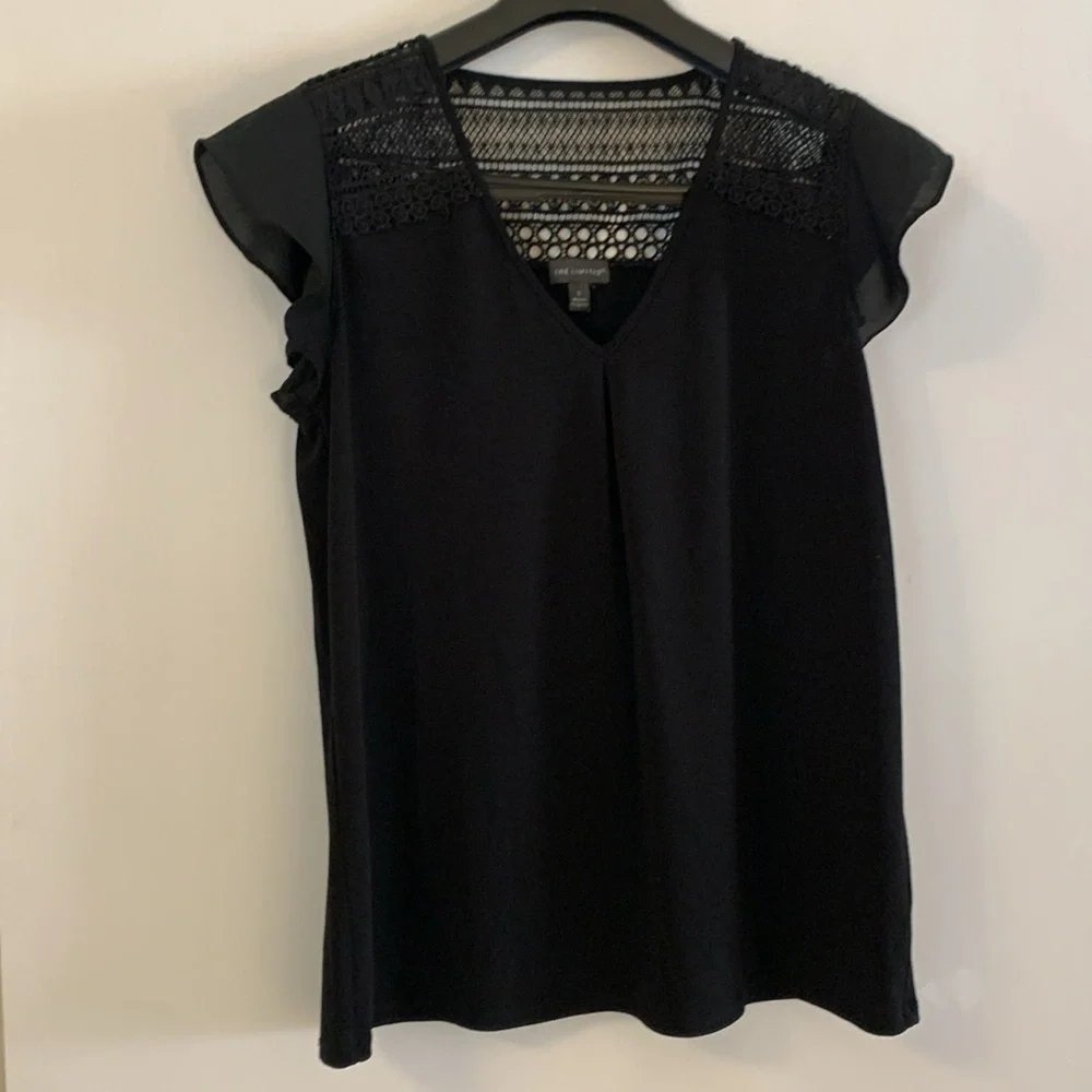The Limited size Small black sleeveless - Picture 2 of 4
